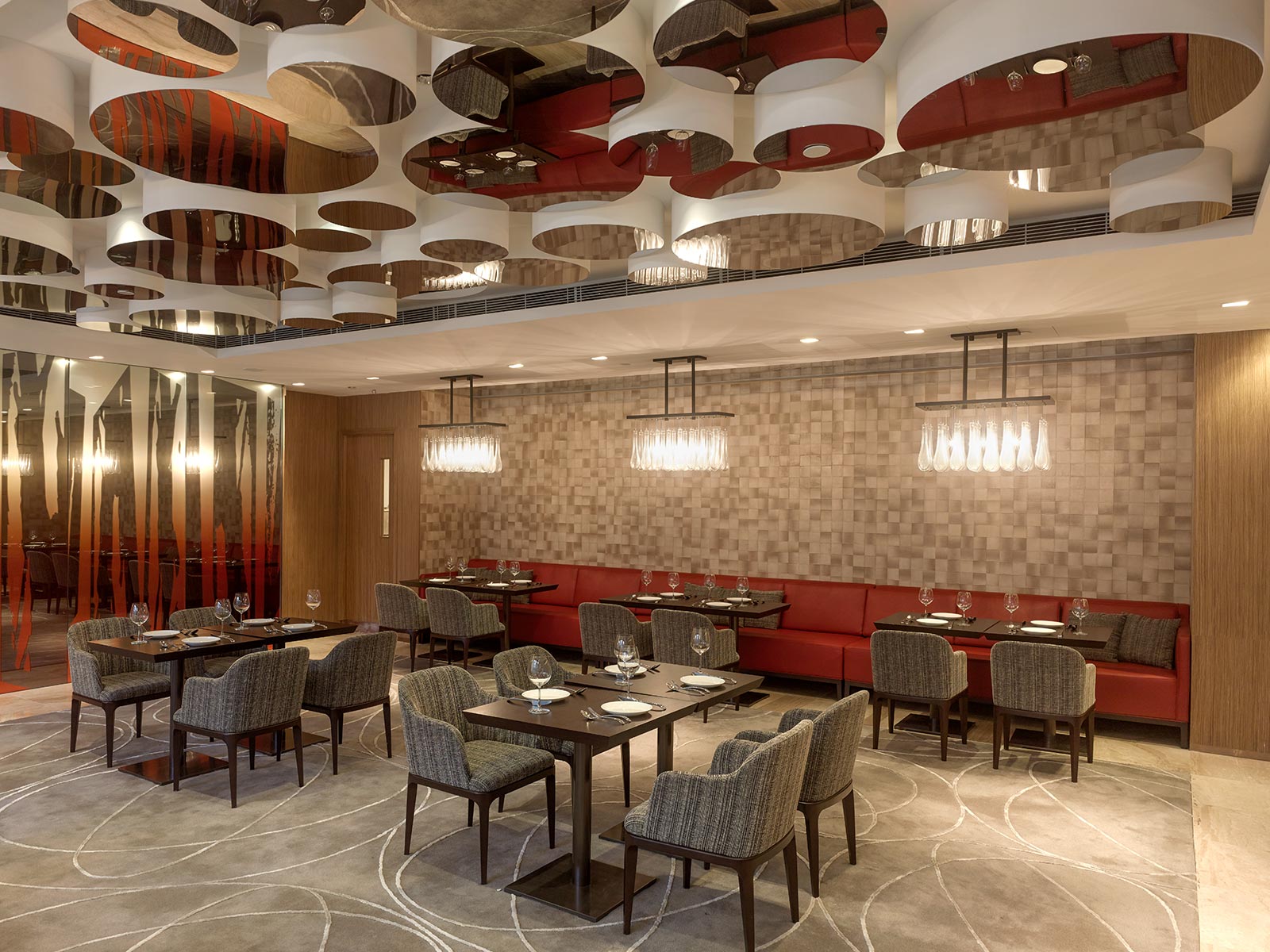 Reach Restaurant, Hong Kong